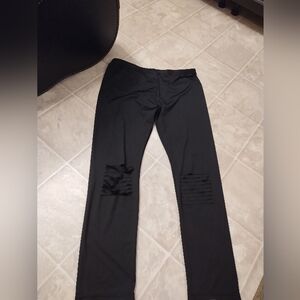 Black.leggins with ripped knees